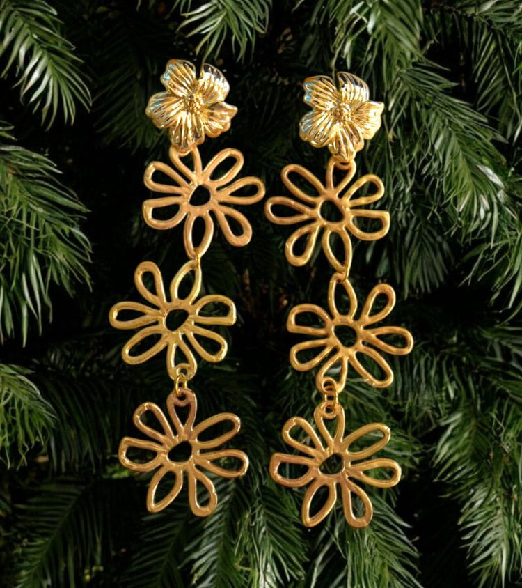 Festive gift shop earrings - Luci Andy