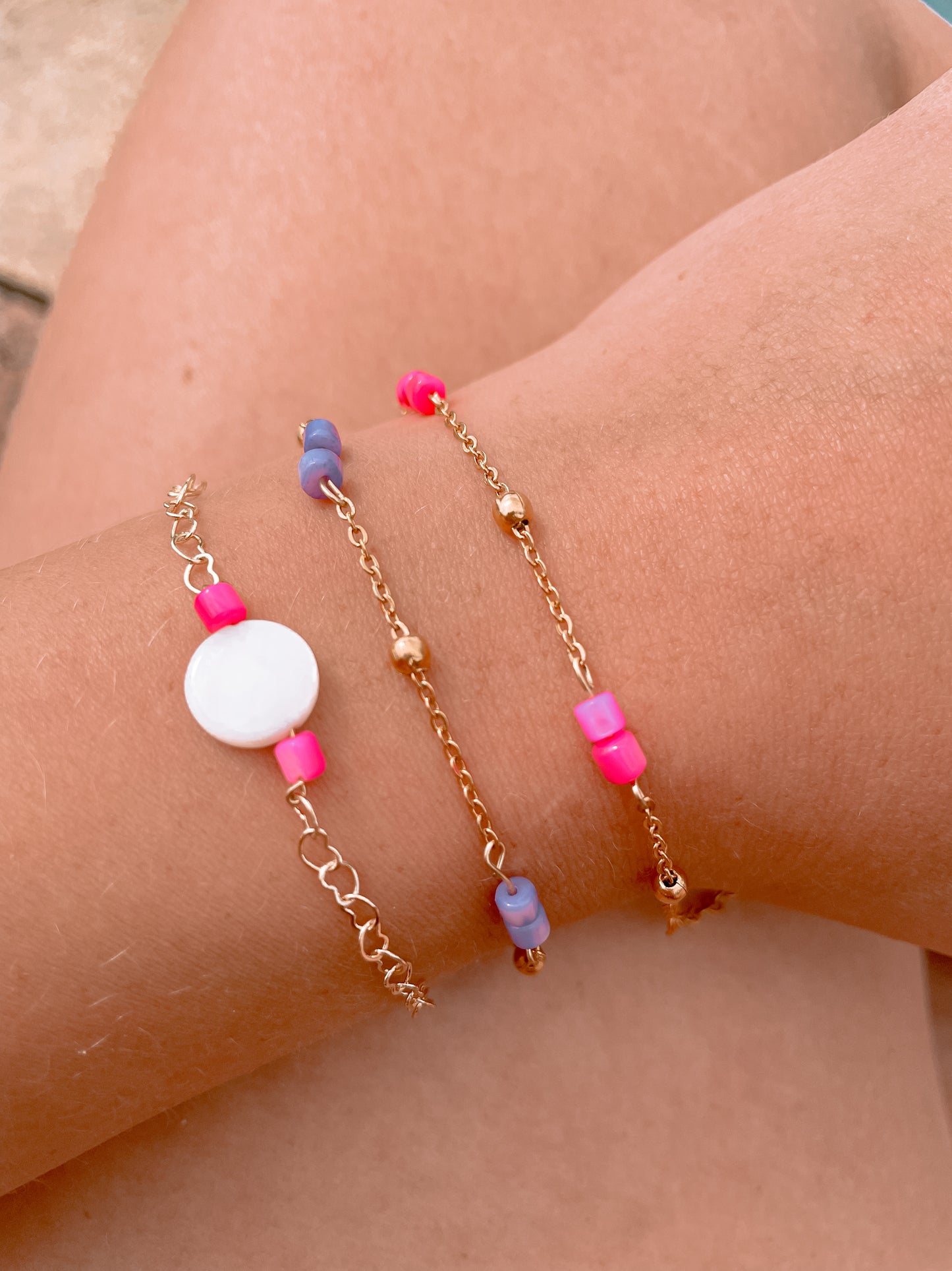 Seashell lilac bracelet