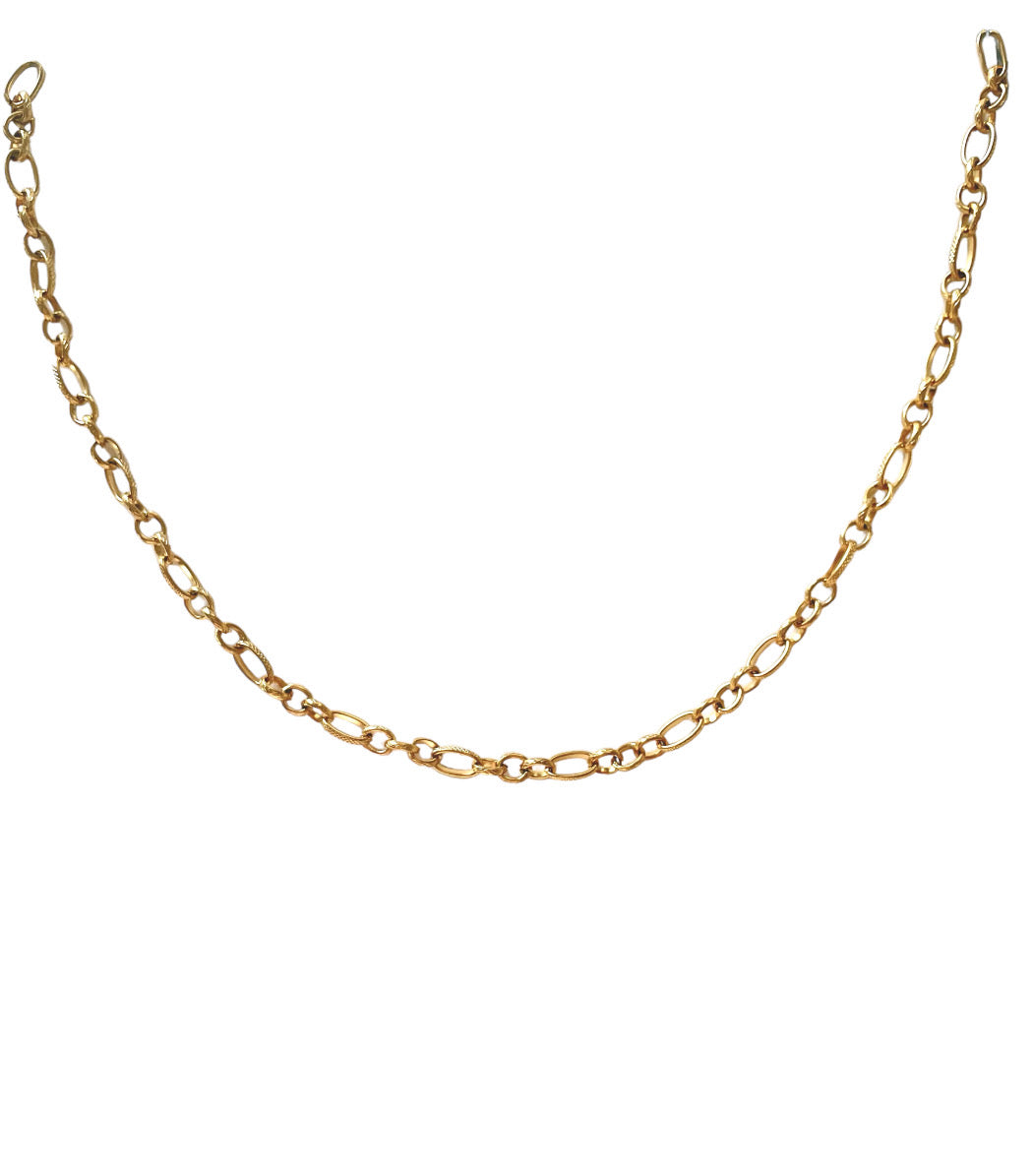 Gold baroque chain